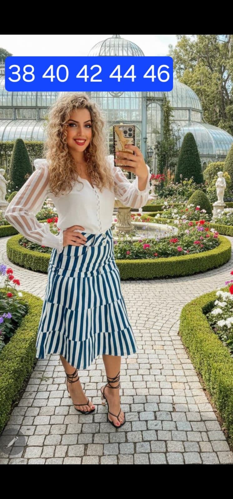 Saia Midi Evasê Listrada Azul e Branco