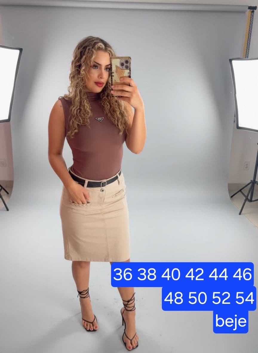 Saia Sarja Midi com Bolso e Corrente Bege